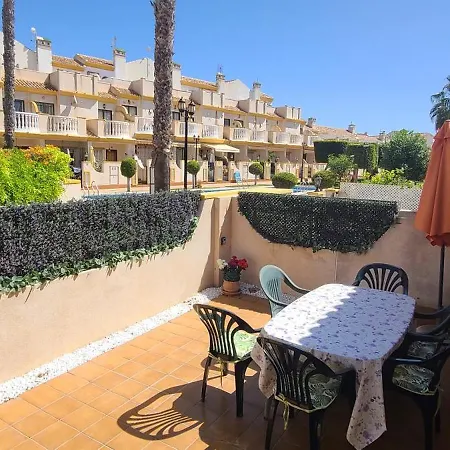 Holiday home Cabo Roig ✓3 Bdr Sleeps 5✓pool View✓family Friendly ✓walking Distance To Amenities & Orihuela